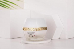 神仙好物！片仔癀护肤品解锁靓白“肌”密